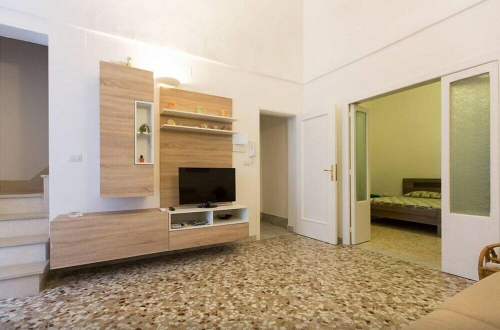 Фото Old Town House