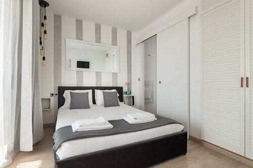 Гостиница Amura Be my Guest Castelldefels в Кастельдефельсе
