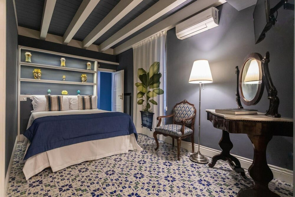 Фото Palazzo Arone dei Baroni di Valentino