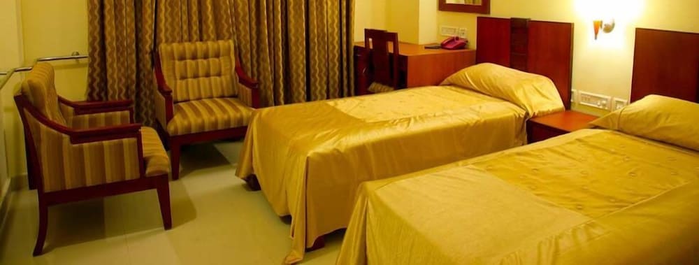 Фото Hotel Kabani International