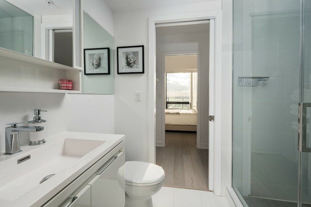 Фото Luxury home in downtown Montreal