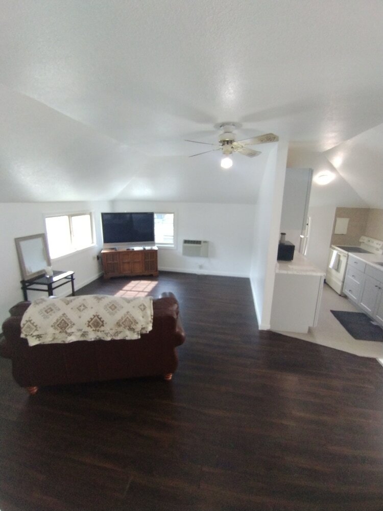 Фото Kings Row Inn