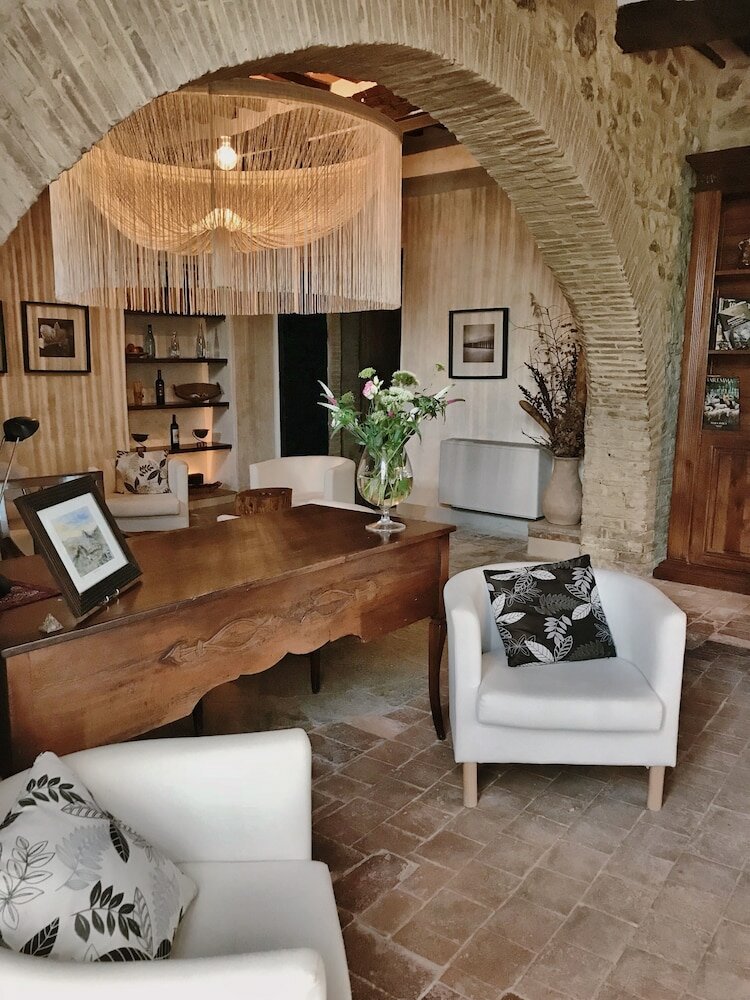 Фото Tenuta Fattoria Vecchia