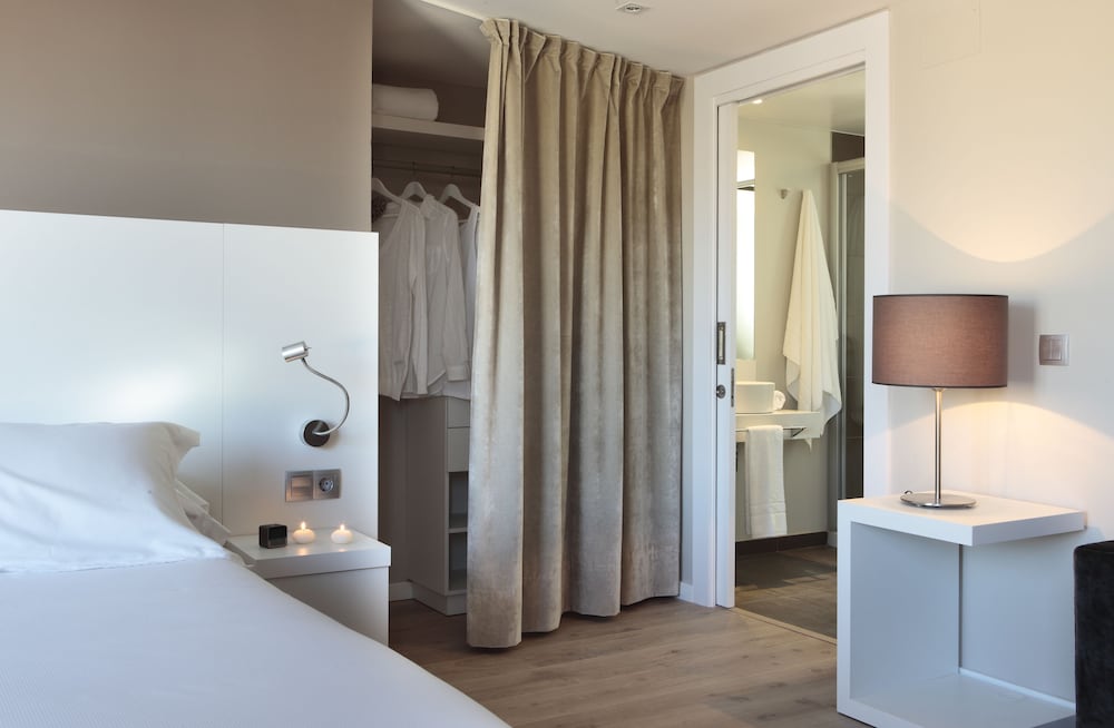 Фото Apartments Rambla 102