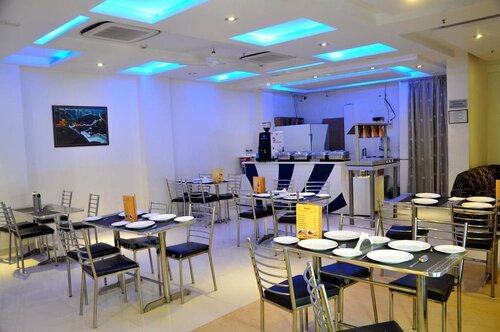 Гостиница Hotel Delhi 55 New Delhi railway station в Дели