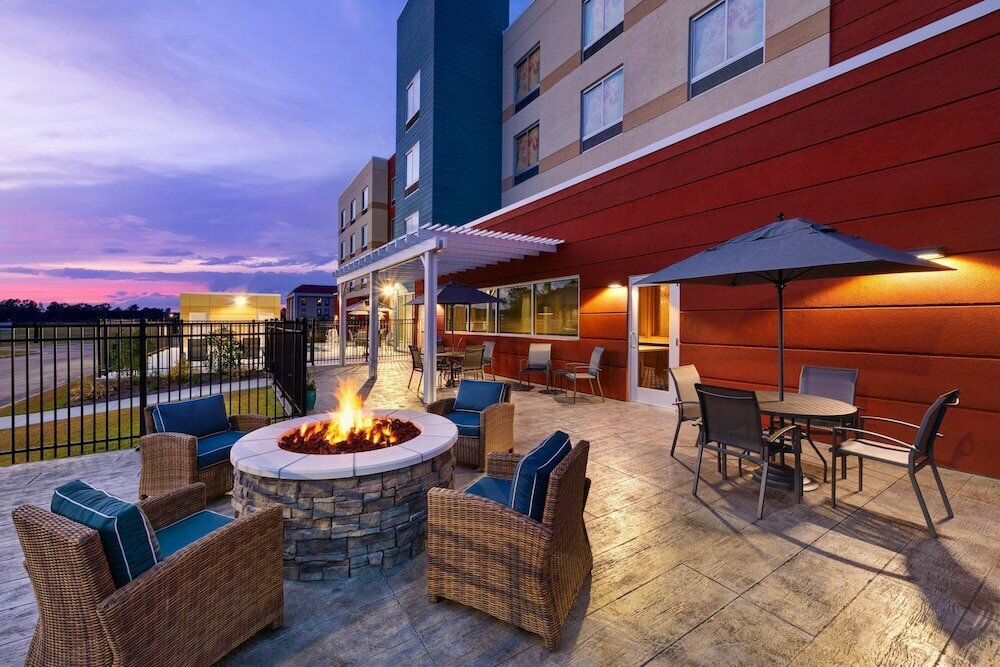 Hotel Fairfield Inn & Suites by Marriott Santee, State of South Carolina, photo