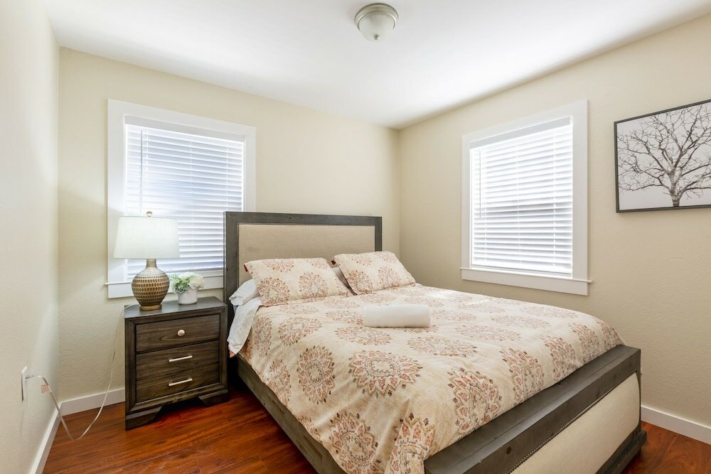 Фото Marbella Lane Triplex San Jose