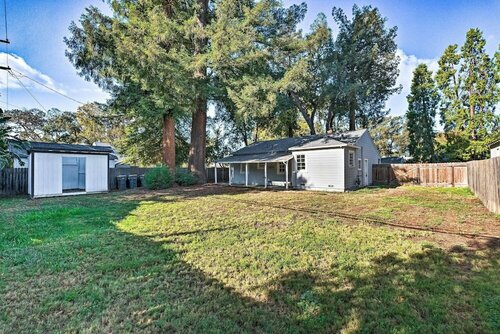 Гостиница Cozy West Sacramento Getaway w Private Yard! в Вест Сакраменто