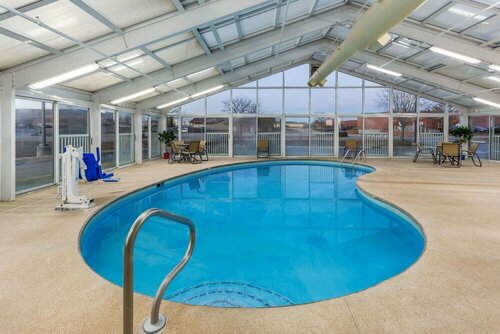 Гостиница La Quinta Inn & Suites by Wyndham Rockford в Рокфорде