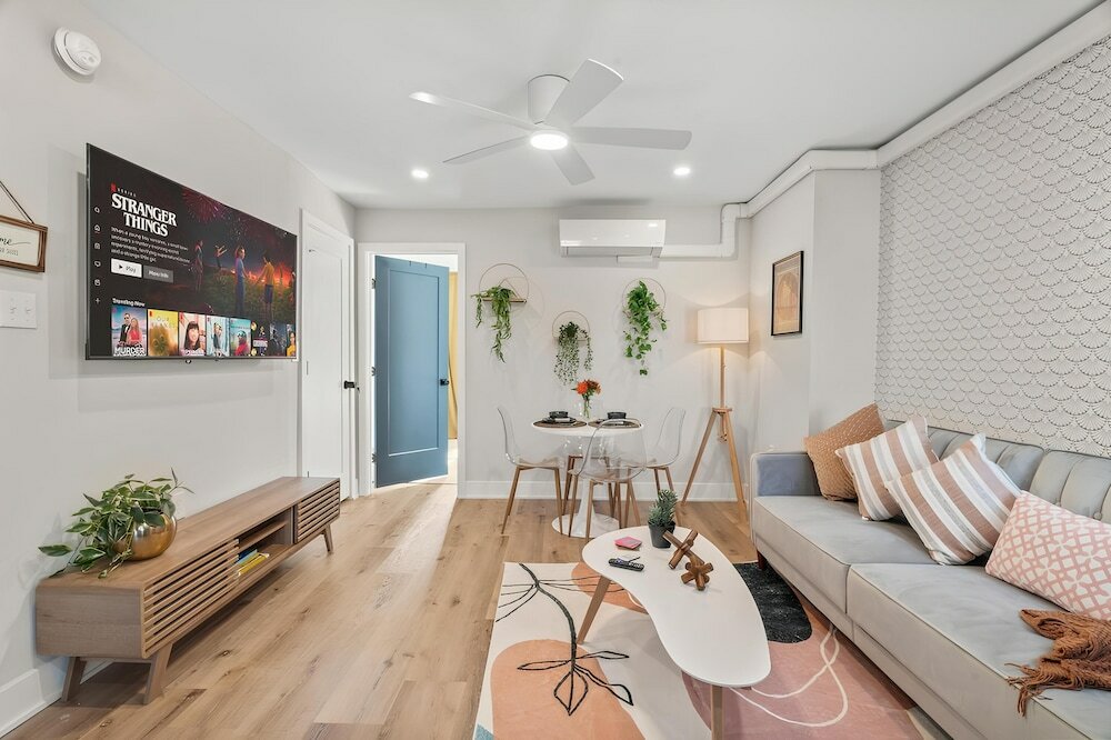 Фото E Passyunk Ave 1br Gem Prime Location