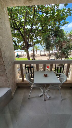 Гостиница The Maji Beach Boutique Hotel