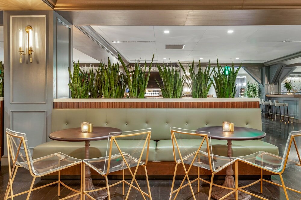 Фото Cambria Hotel Houston Downtown Convention Center