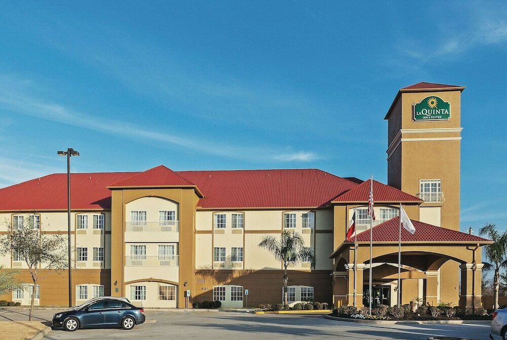 Фото La Quinta Inn & Suites by Wyndham Houston Hobby Airport