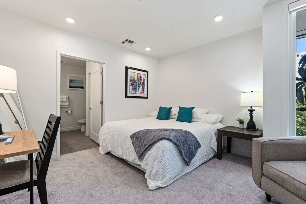 Фото Luxury Apartment in Salt Lake City