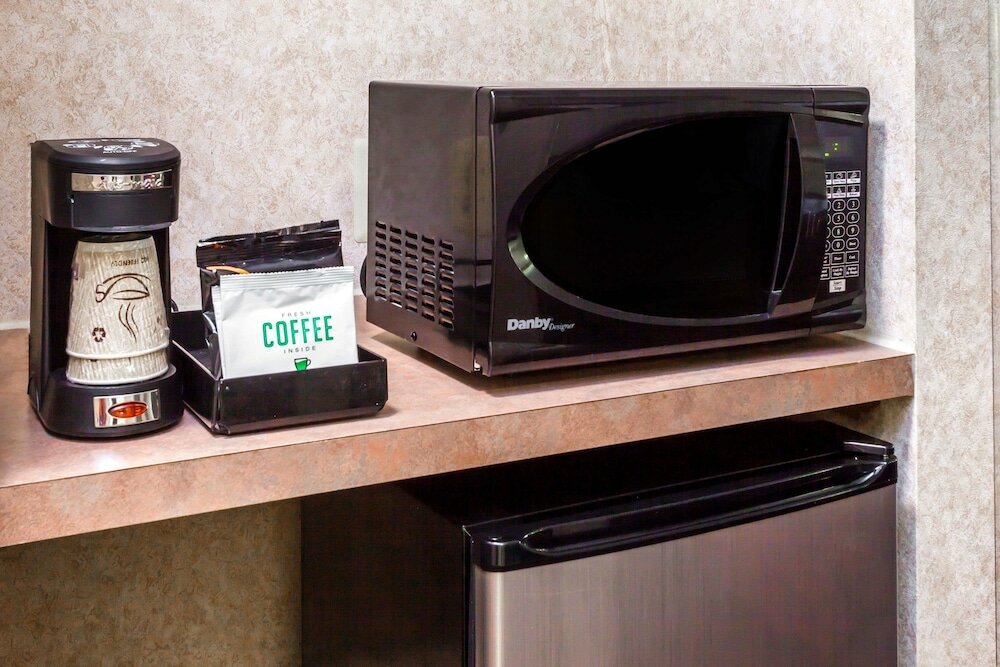 Фото Days Inn by Wyndham Manassas