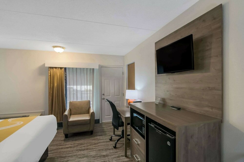Фото Quality Inn Westfield - Springfield