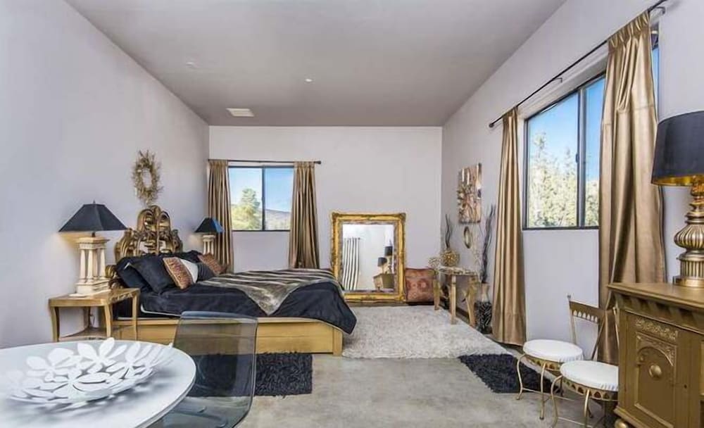 Фото Starlight Boutique Hotel