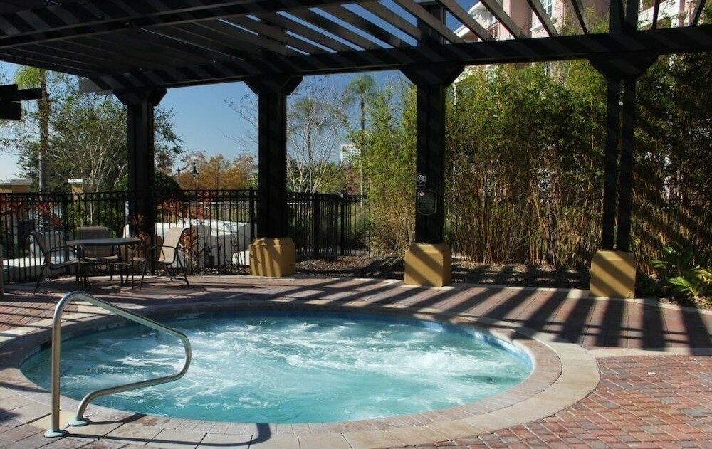 Фото Penthouse Next To Convention Center & Universal 3 Bedroom Condo by Redawning