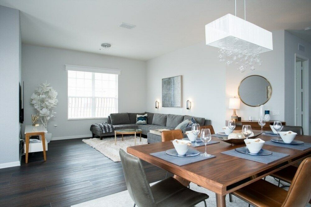 Фото Penthouse Next To Convention Center & Universal 3 Bedroom Condo by Redawning