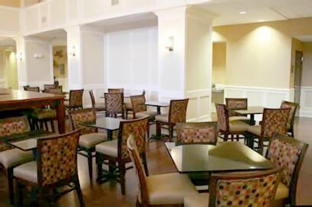 Фото Hampton Inn & Suites Sevierville at Stadium Drive, Tn