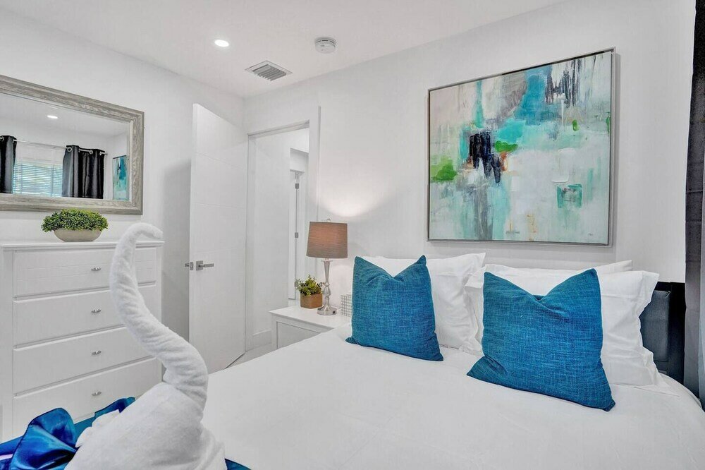 Фото Newly Renovated 3br Home with Hot tub