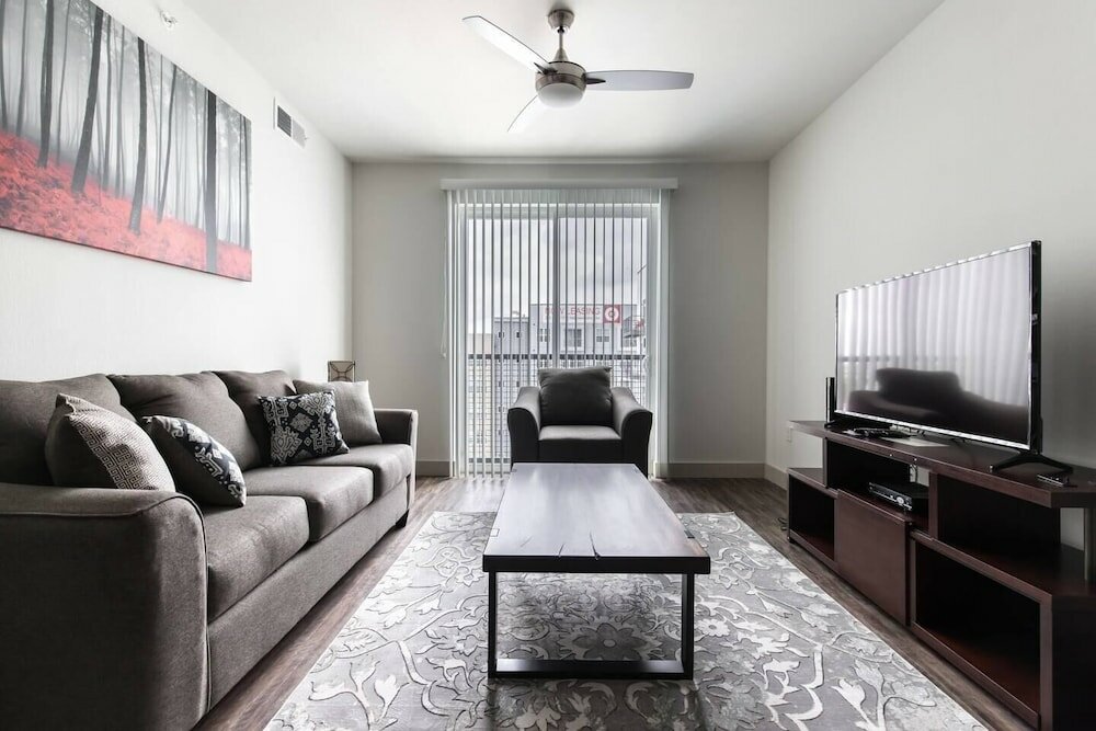 Фото StayOvr at Legacy West - Windrose