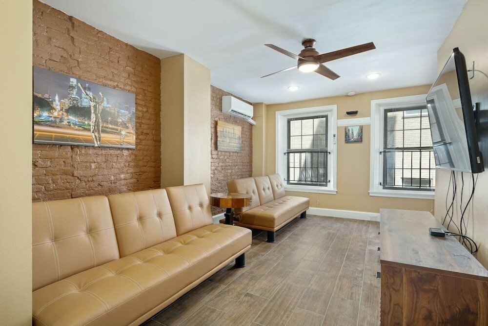 Фото Strawberry House Philadelphia Old City