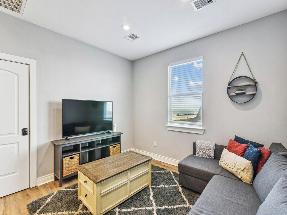 Фото Sand and Sun Beachfront