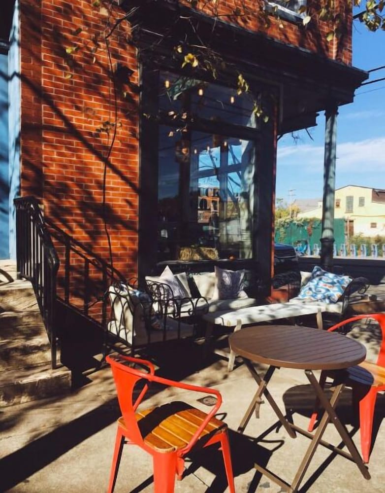 Фото 755 Capitol - B