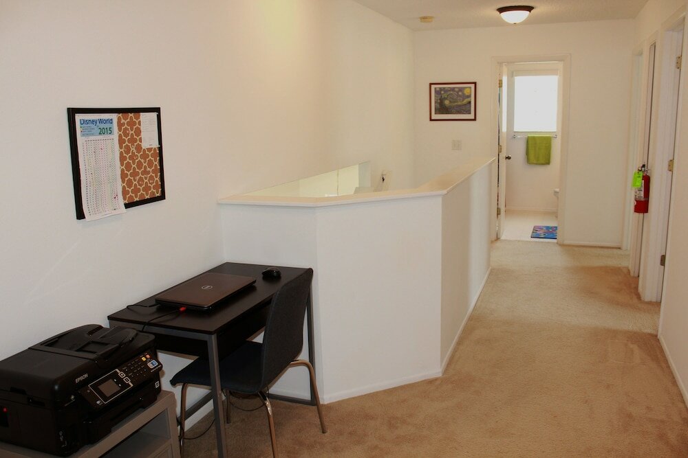 Фото Ov3868 - Hampton Lakes - 5 Bed 3 Baths Townhome