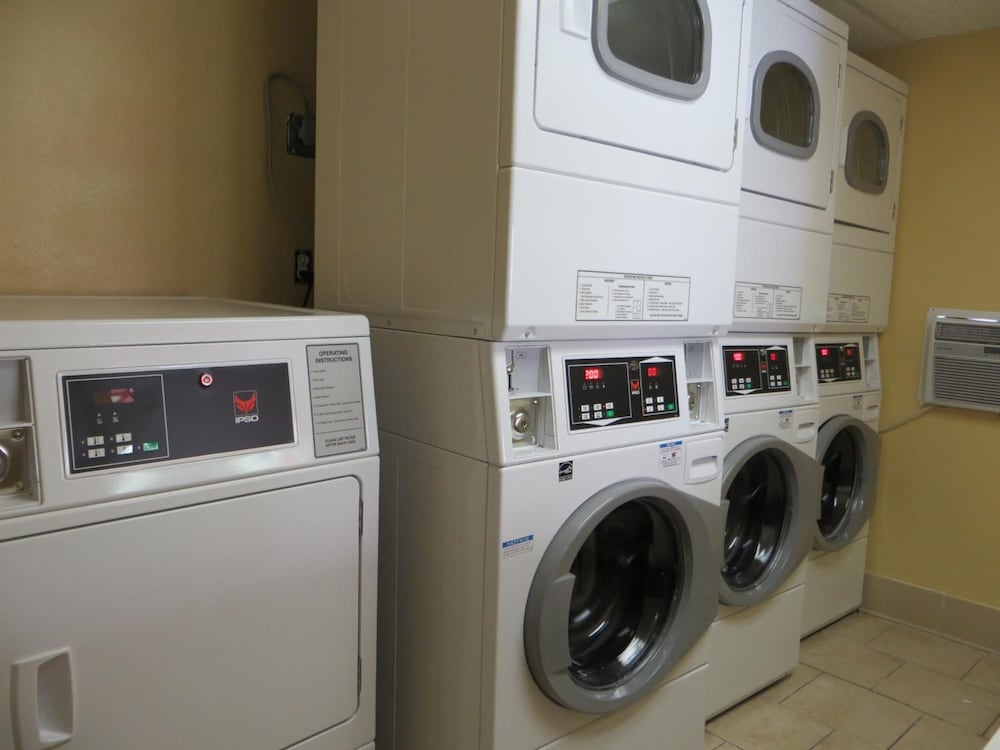 Фото Grand Hotel Orlando at Universal Blvd