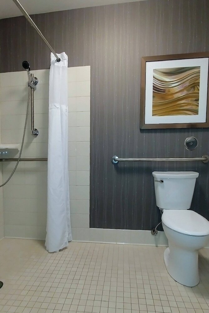 Фото Courtyard by Marriott Portland Tigard