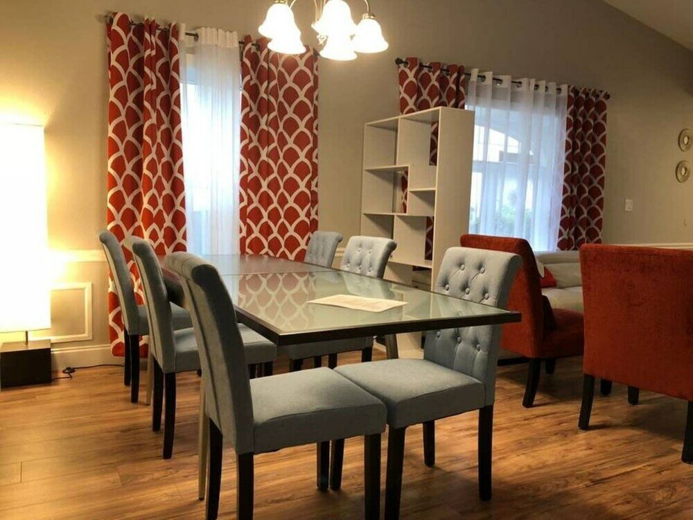 Фото 6150 Sandcrest · New! Walk to Universal. Sleep 9. Near Disney