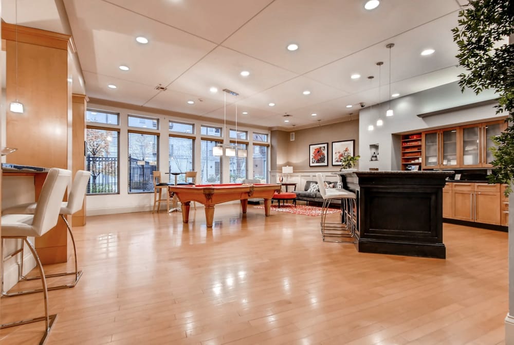 Фото Bluebird Suites in Downtown Providence