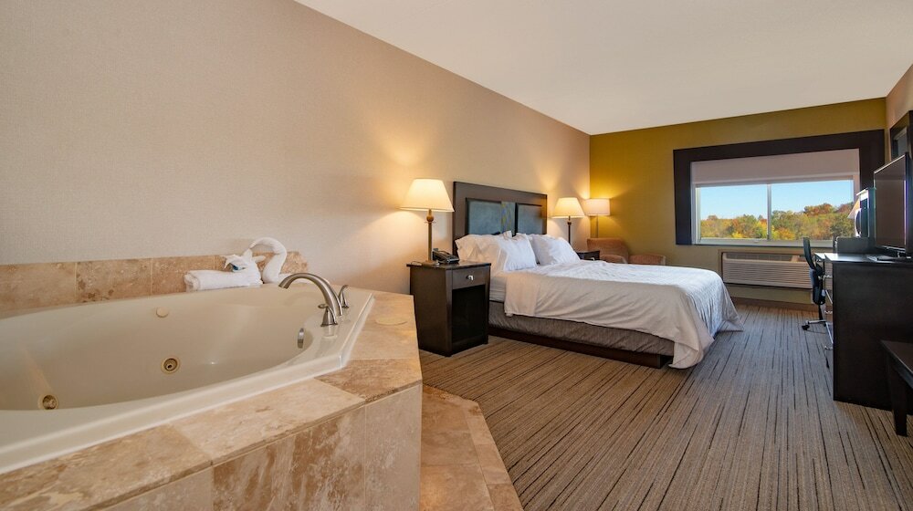 Фото Holiday Inn Express Stony Brook, an Ihg Hotel