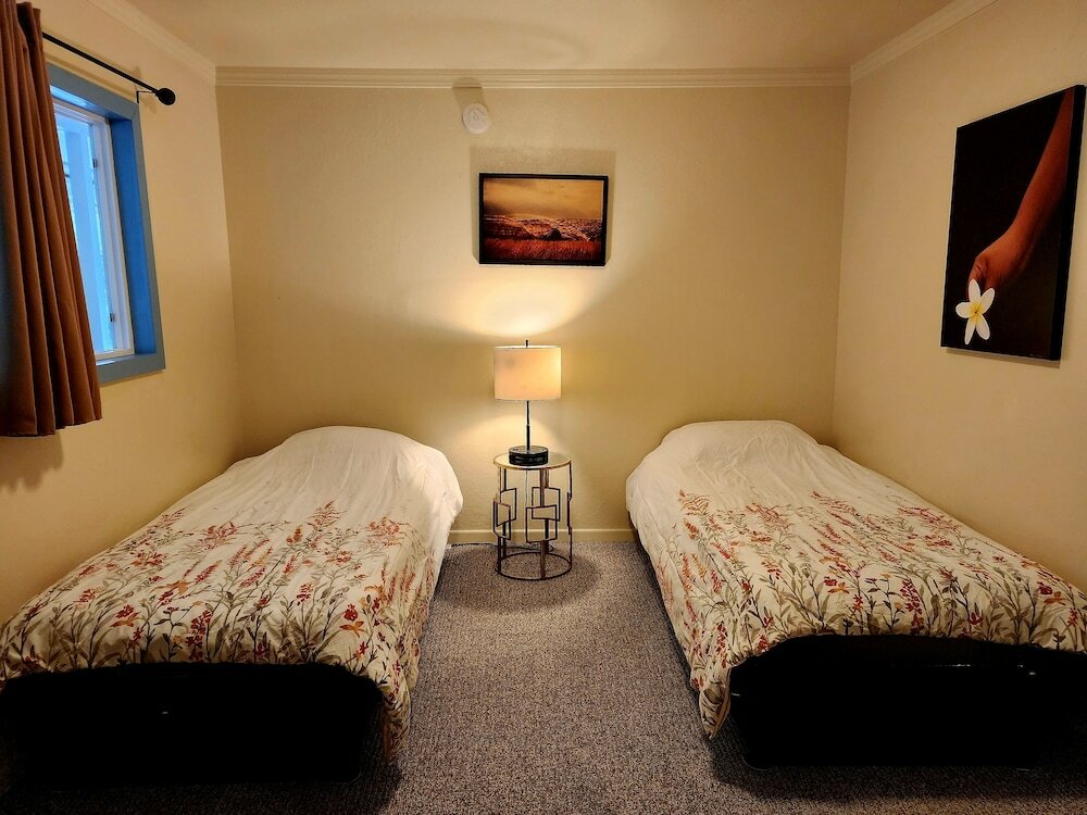 Фото Arnott's Lodge