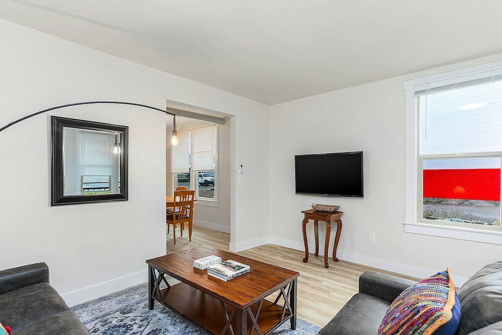 Фото The Nighthawk Eyrie