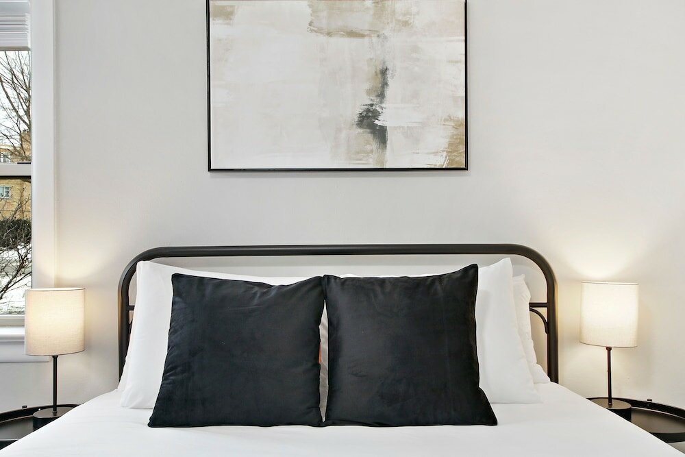 Фото Fascinating 1br Apartment in Skokie