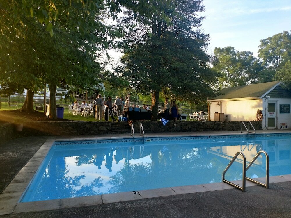 Фото Briar Patch Bed & Breakfast Inn