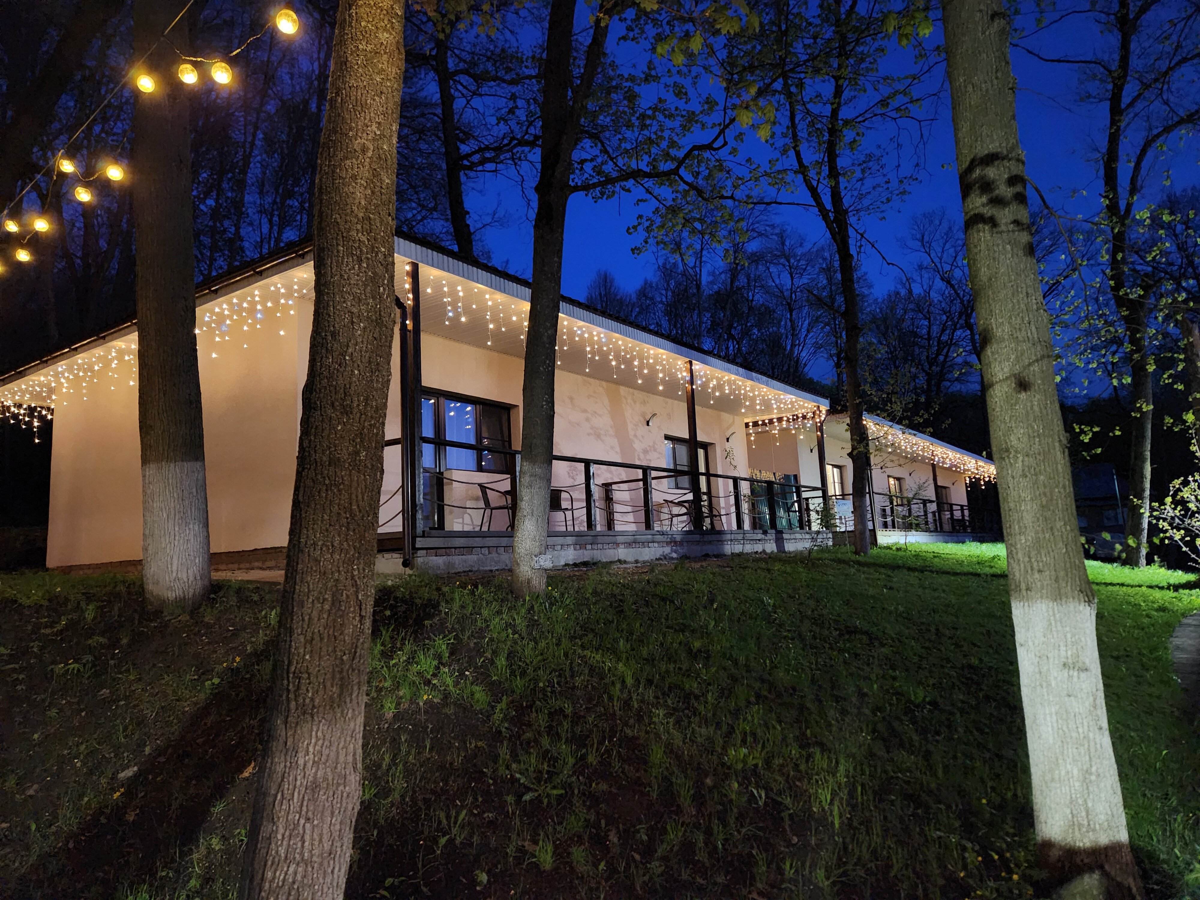 Фото отеля 2