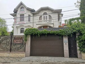 Гостиница Diplomat Hotel