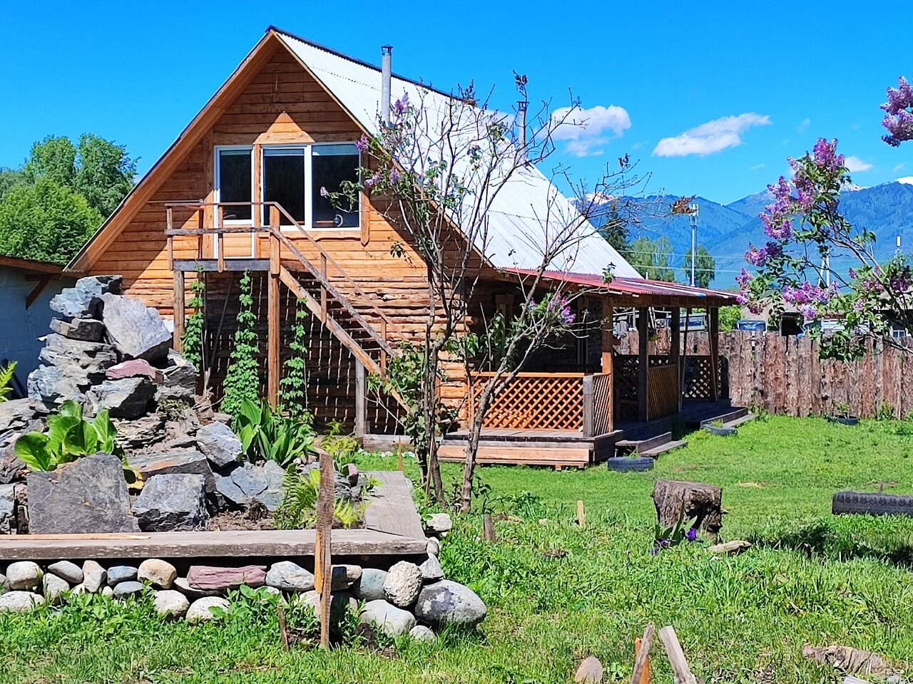 Фото отеля 1