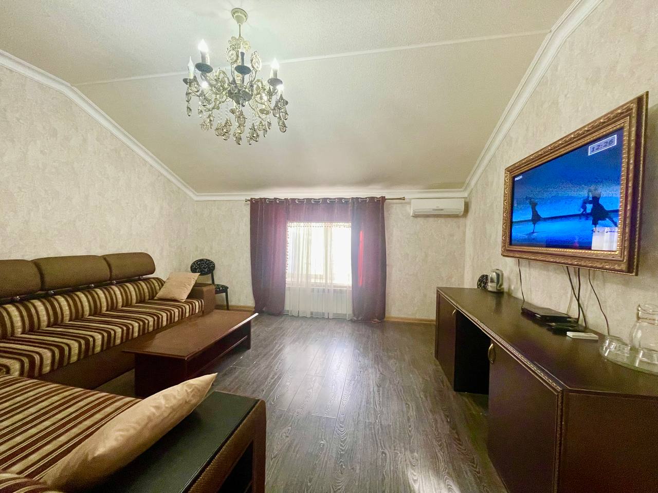 Фото Империя