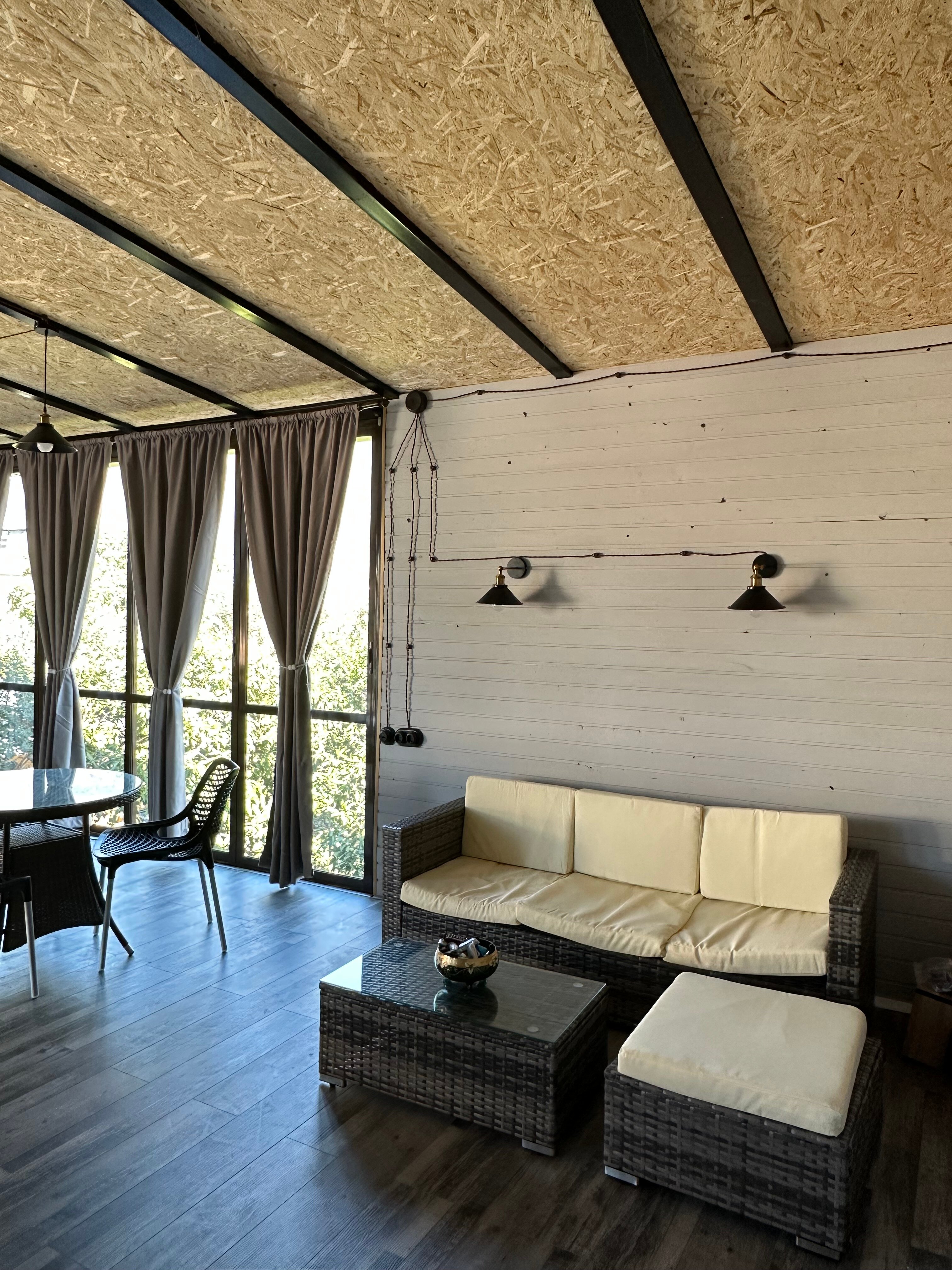 Фото Комплекс Коттеджи в Гагре