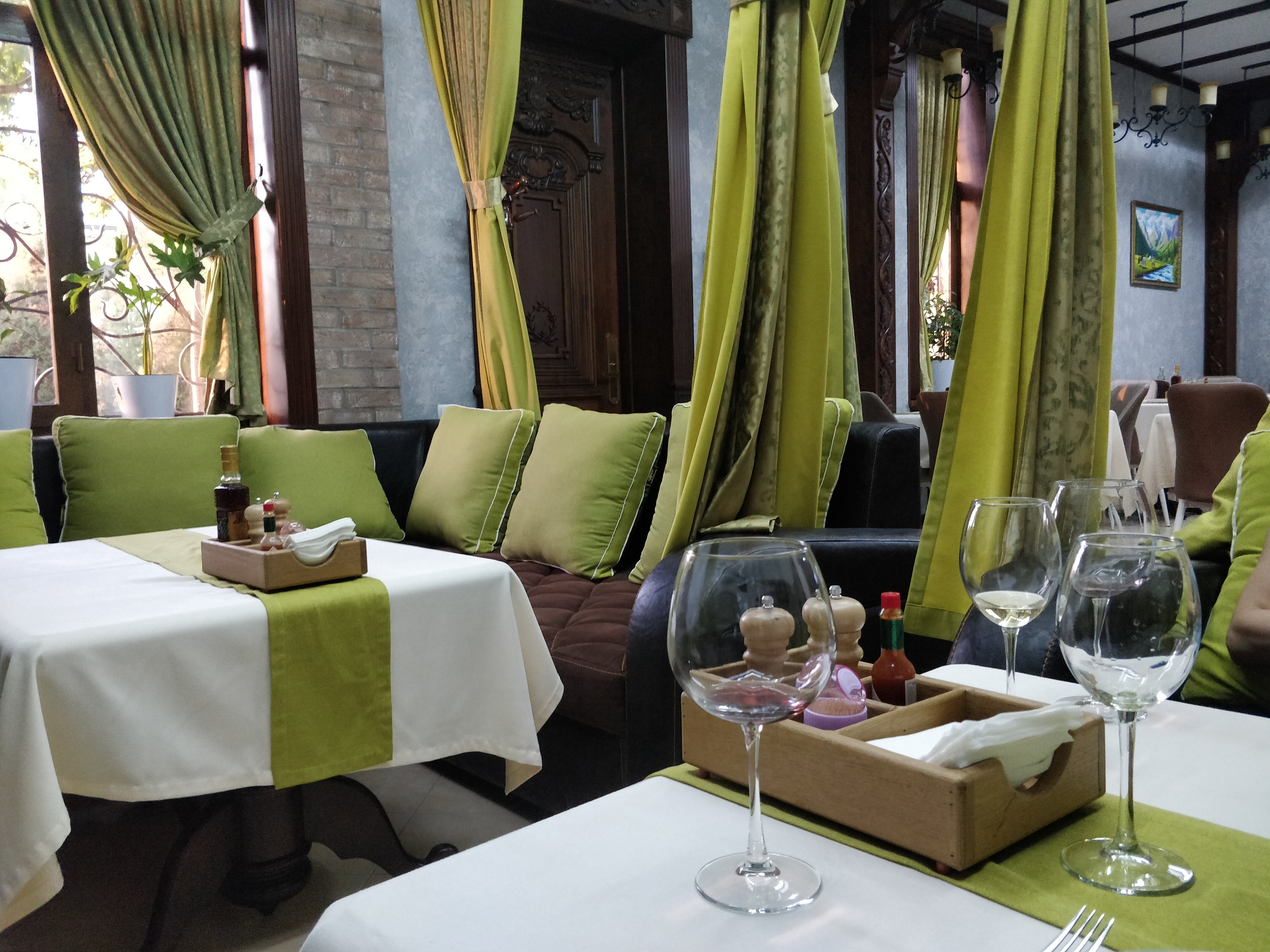 Фото Bagizagan Hotel