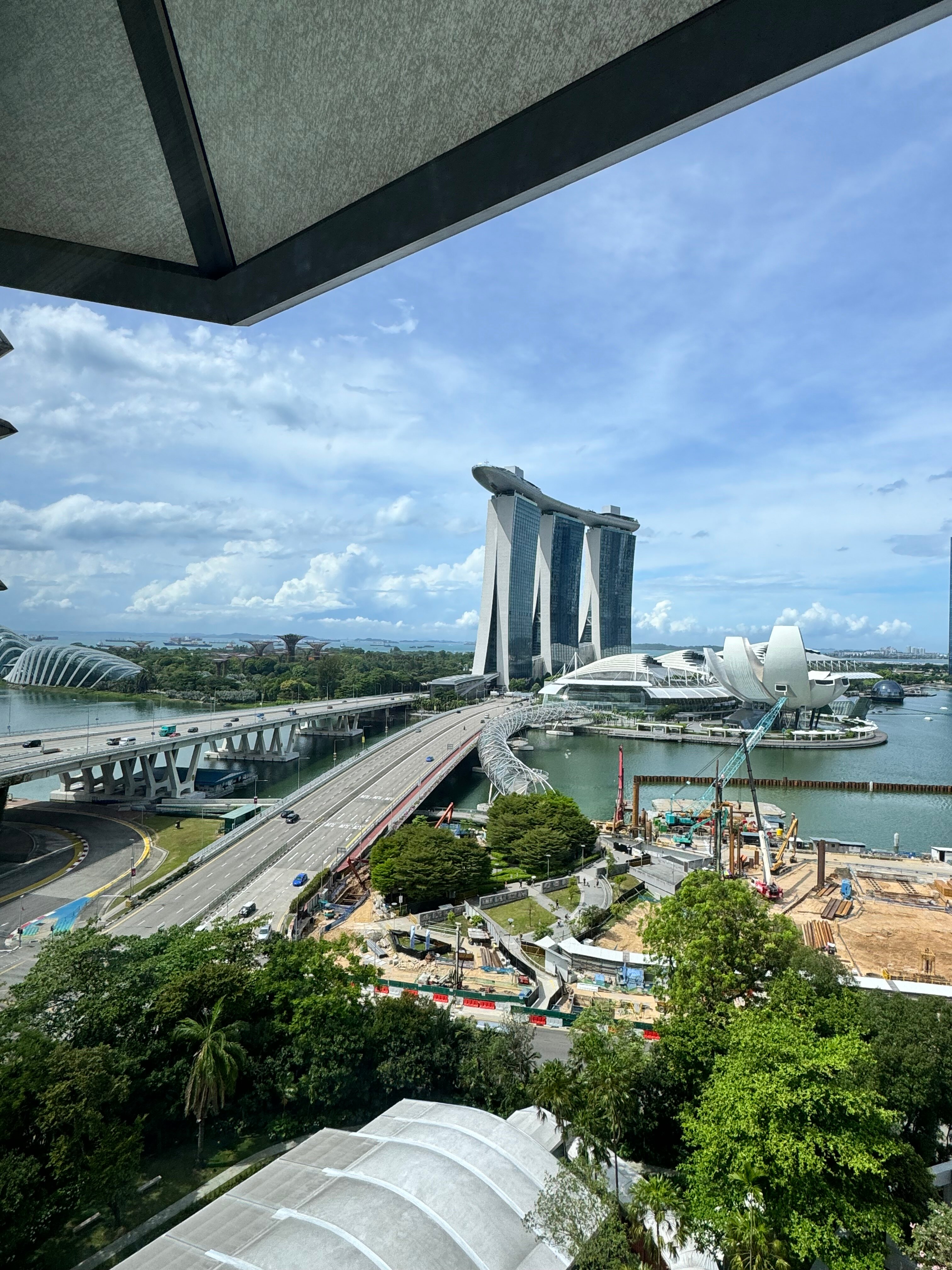 Фото The Ritz-Carlton, Millenia Singapore