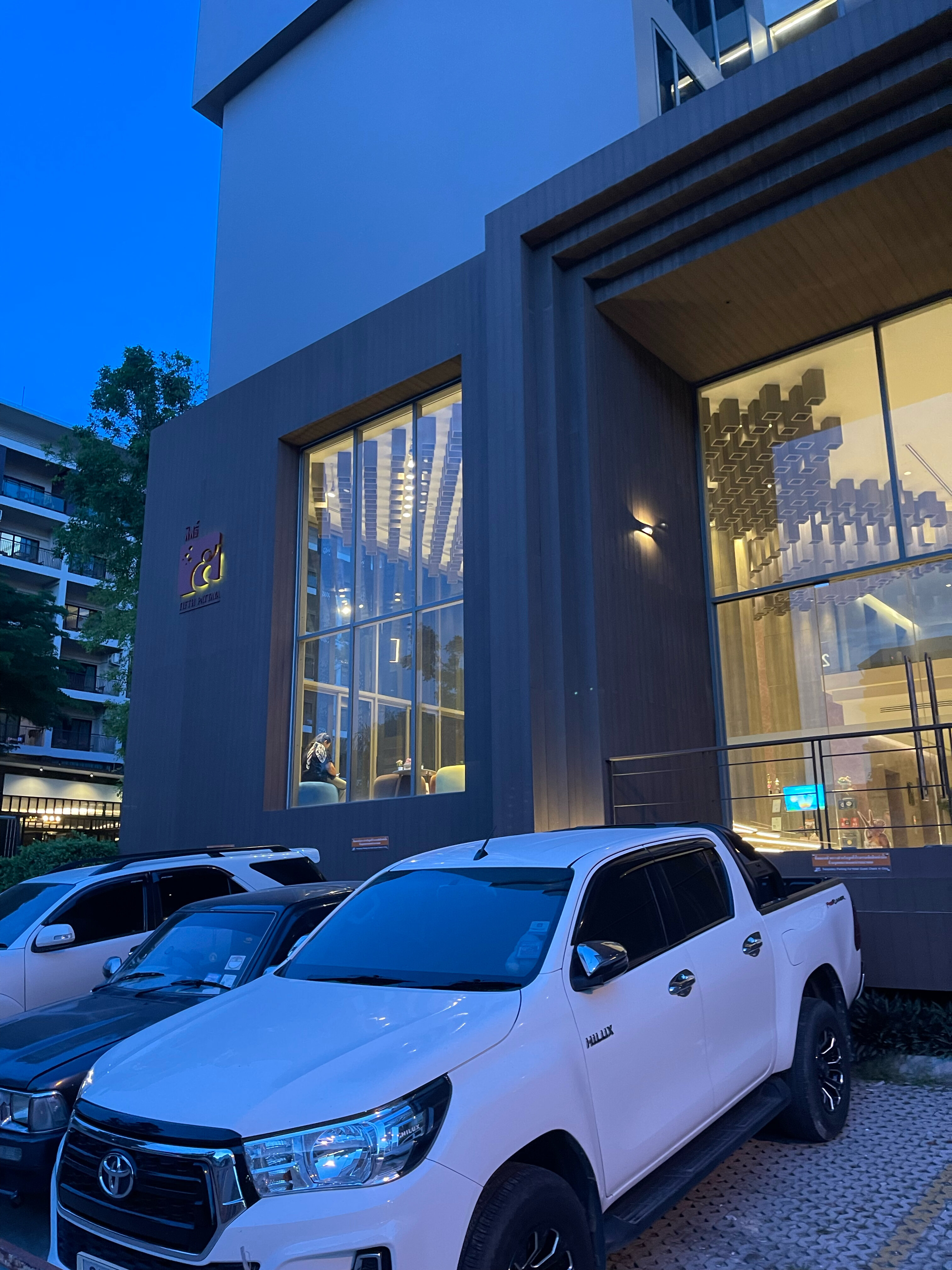 Фото Fifth Pattaya Jomtien