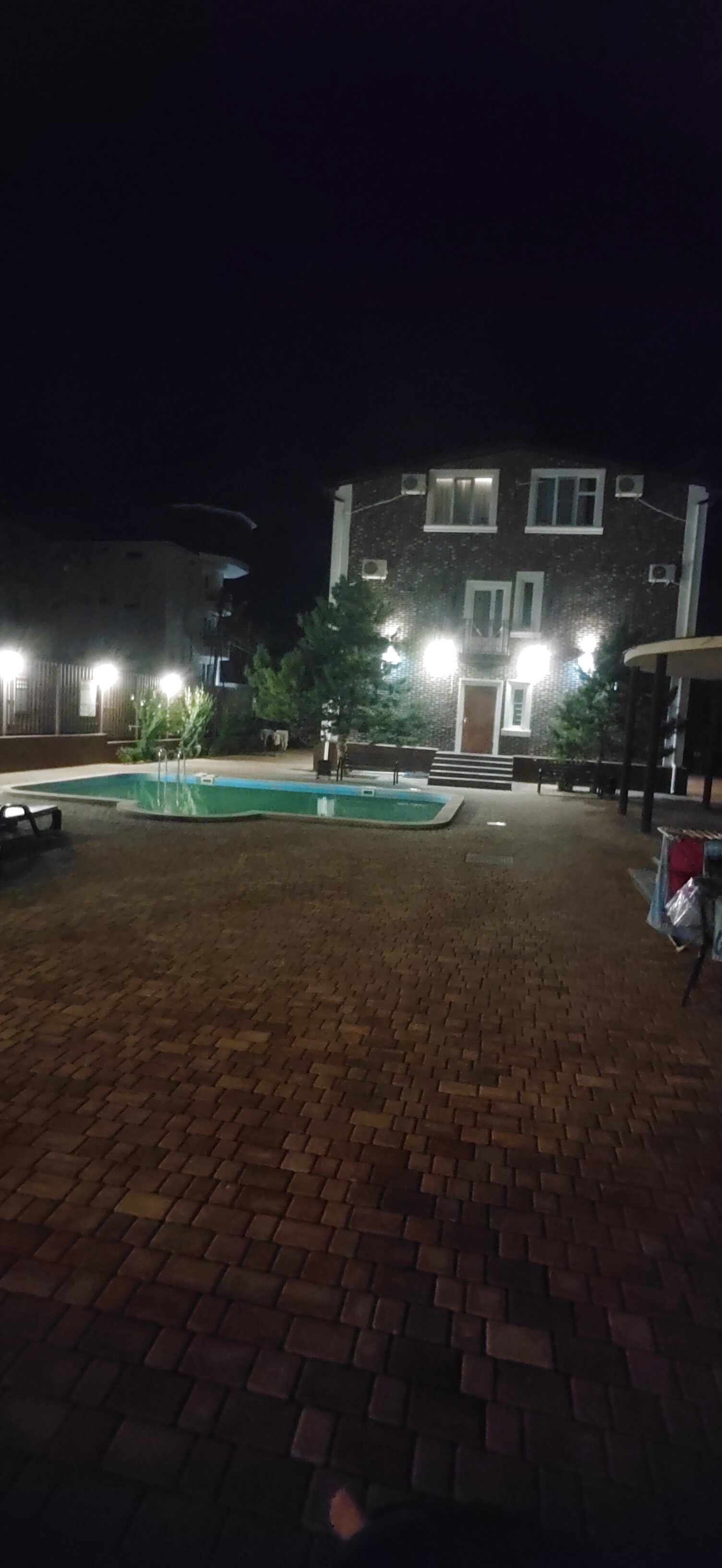 Фото Самшит