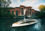 Luxury Marine (Petrovskaya Kosa, 9) ، استئجار القوارب واليخوت والسفن