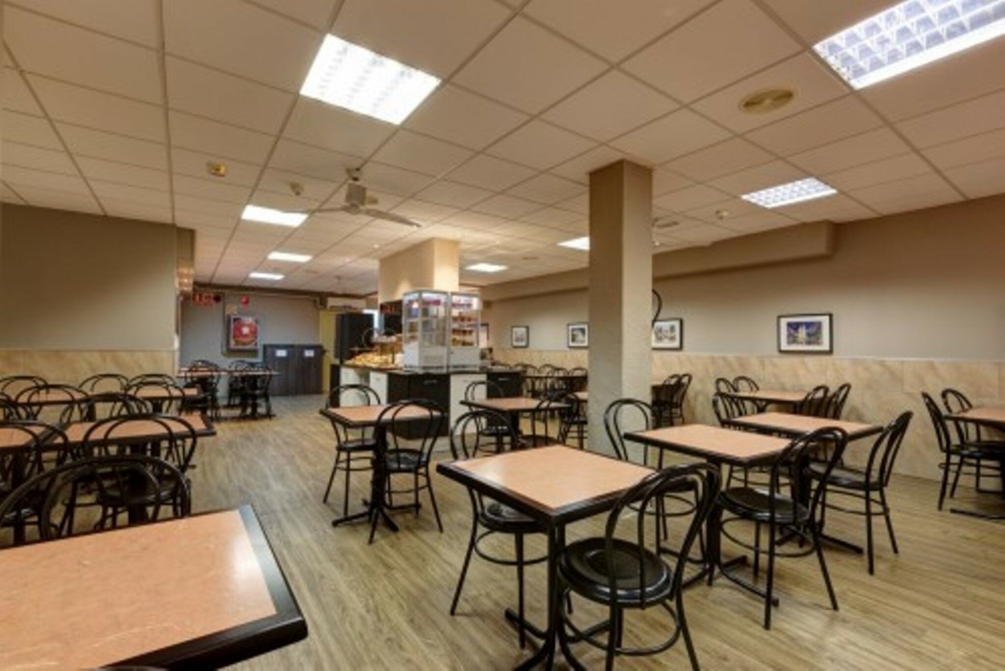 Фото Hostal Barcelona